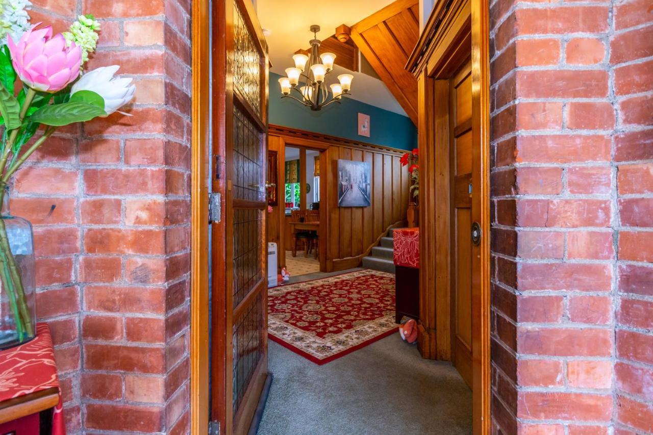 The Ocean Breeze Cbd Bed & Breakfast Timaru Exterior foto