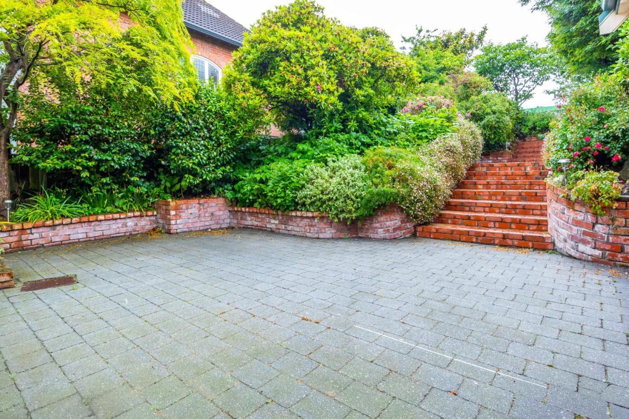 The Ocean Breeze Cbd Bed & Breakfast Timaru Exterior foto