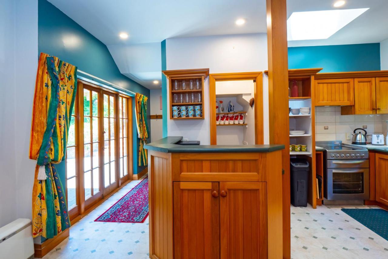 The Ocean Breeze Cbd Bed & Breakfast Timaru Exterior foto