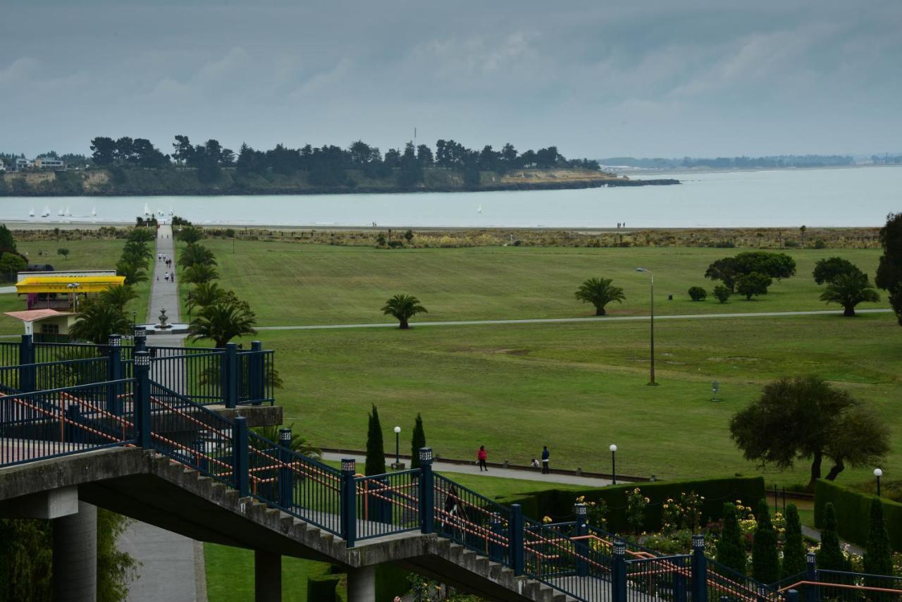 The Ocean Breeze Cbd Bed & Breakfast Timaru Exterior foto