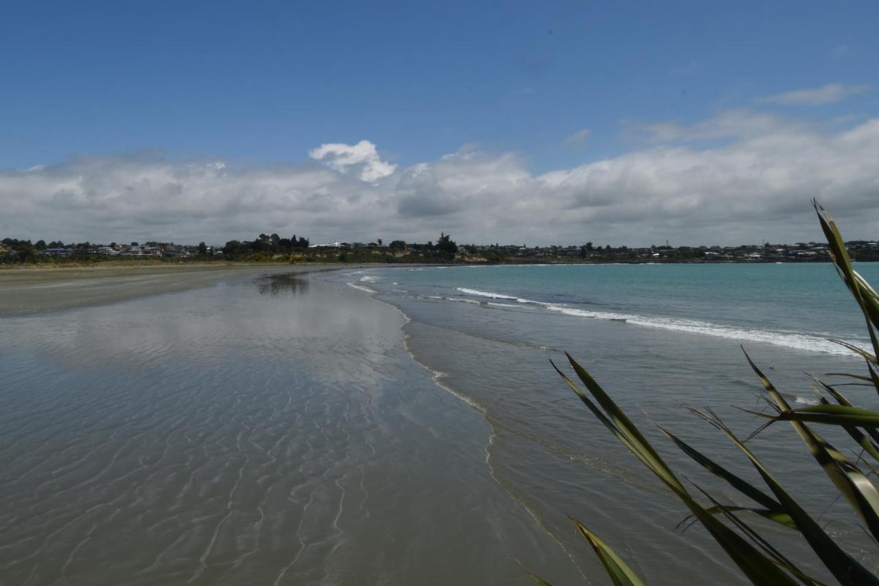 The Ocean Breeze Cbd Bed & Breakfast Timaru Exterior foto
