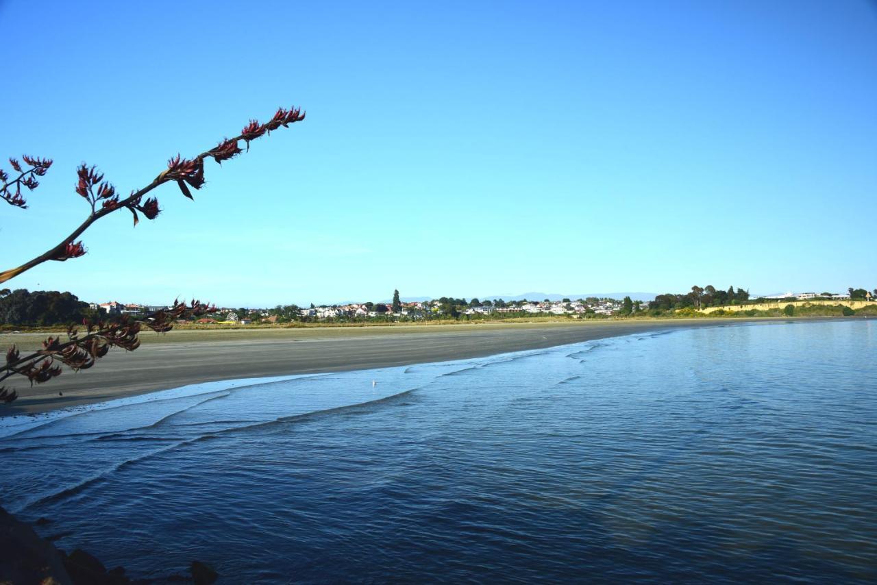 The Ocean Breeze Cbd Bed & Breakfast Timaru Exterior foto